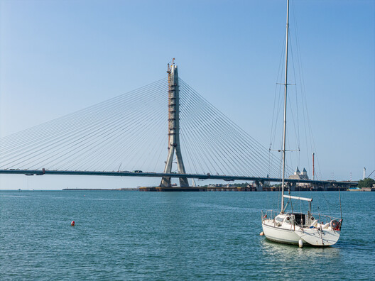 Zaha Hadid Architects’ Danjiang Bridge Nears Completion Ahead of 2026 Opening in Taipei, Taiwan - Image 12 of 17