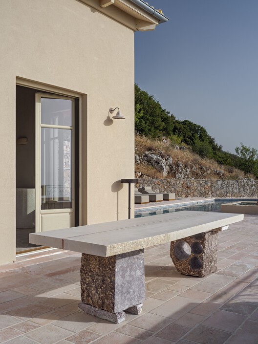 Casa Condriada / LA^arc Architecture - fotografía exterior, hormigón, columnas