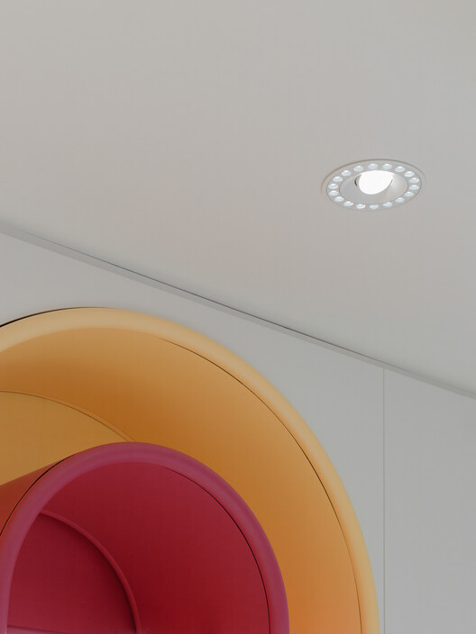 Zoii Kids Retail Space / Architettura Tommasi Zoii Kids Retail Space / Architettura Tommasi - Image 14 of 21