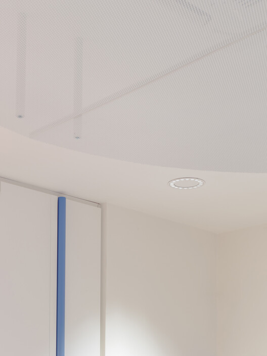 Zoii Kids Retail Space / Architettura Tommasi Zoii Kids Retail Space / Architettura Tommasi - Image 15 of 21