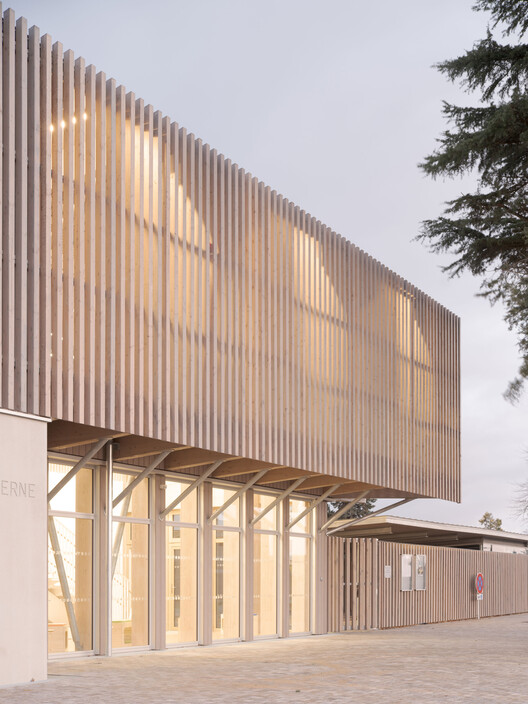 Jules-Verne School / Barré Lambot Architectes - Imagen 12 de 30