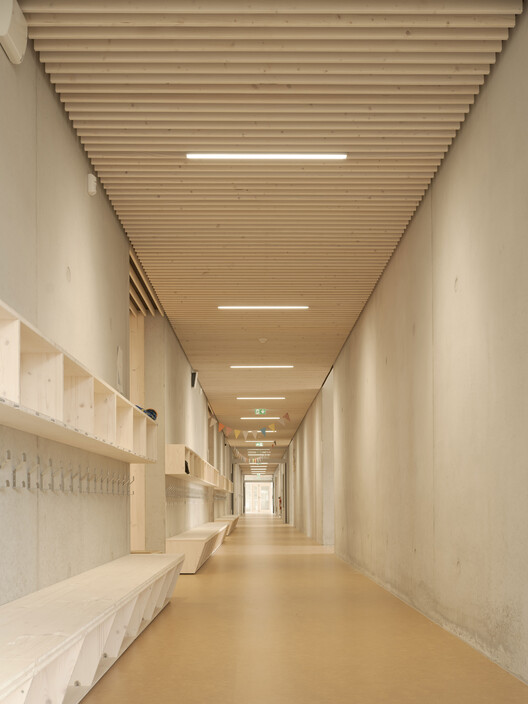 Jules-Verne School / Barré Lambot Architectes - Fotografía interior, Madera