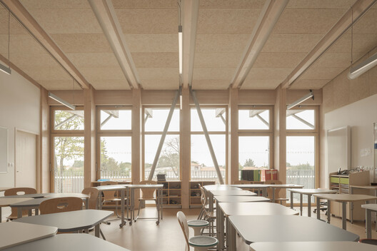 Jules-Verne School / Barré Lambot Architectes - Fotografía interior, Comedor, Madera