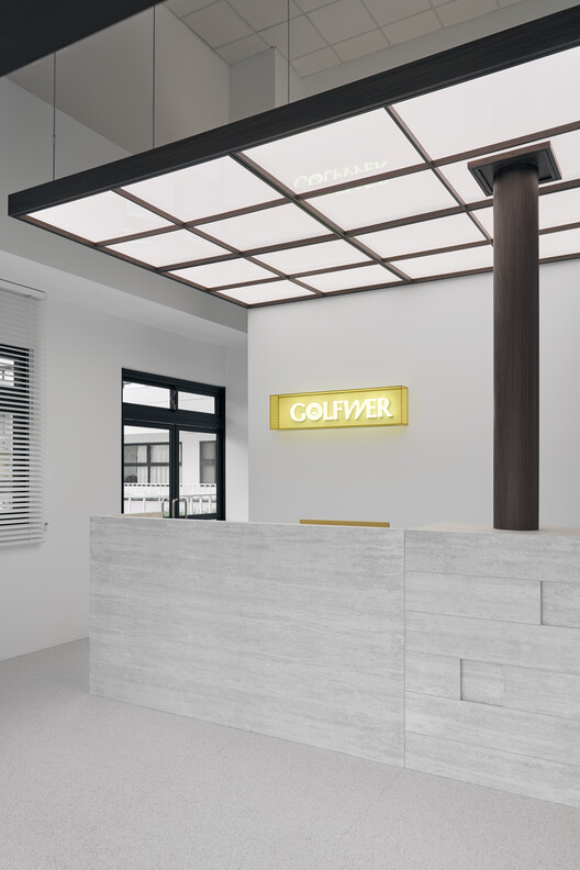 Traces of Light Indoor Golf Course / Degree Design - Interior Photography, Kitchen, Glass