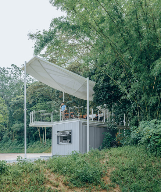 Bosque de Coberturas Flutuantes / People's Architecture Office + Ziwei Xu - Fotografia de Exterior