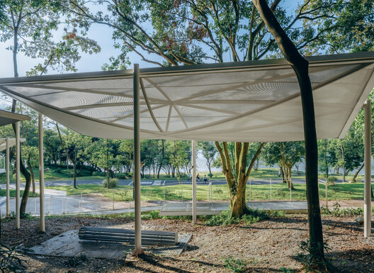 Bosque de Coberturas Flutuantes / People's Architecture Office + Ziwei Xu - Fotografia de Exterior