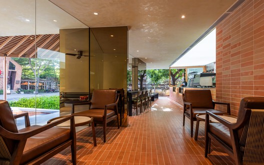 CHUK 遗址咖啡馆 / 6717 Studio CHUK 遗址咖啡馆 / 6717 Studio - 室内图, 餐厅