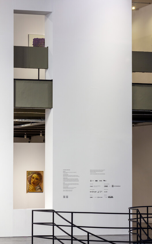 Exposição Gilberto Chateaubriand: uma coleção sensorial / Estúdio Chão - Imagem 11 de 17