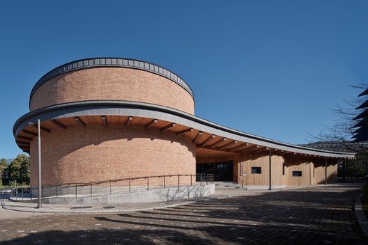 韩国光明市非物质文化遗产中心 / GAGAHOHO Architects 韩国光明市非物质文化遗产中心 / GAGAHOHO Architects - 建筑图