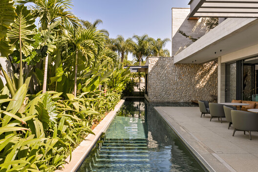 Casa AH! / Bittar Arquitetura Casa AH! / Bittar Arquitetura - Fotografia de Exterior