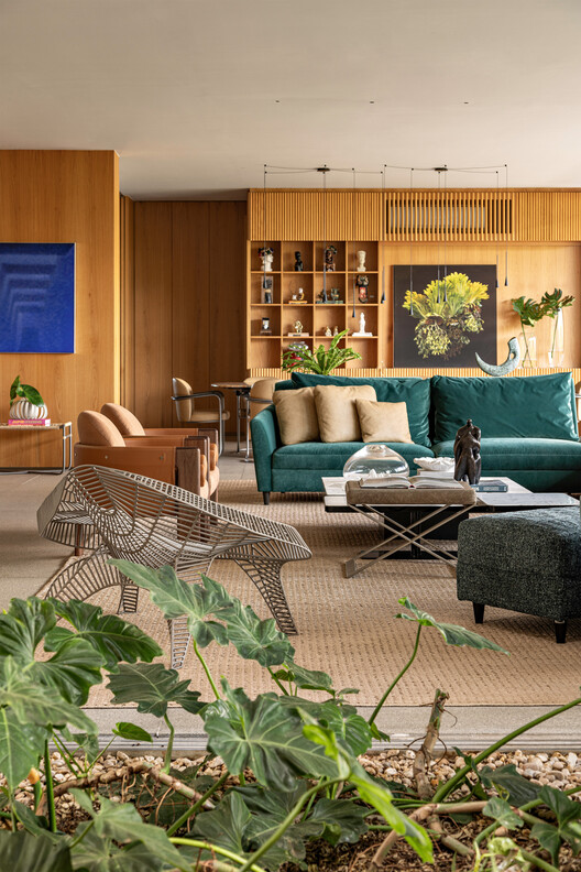 Casa AH! / Bittar Arquitetura Casa AH! / Bittar Arquitetura - Fotografia de Interiores, Sala de Estar, Sofá, Madeira, Mesa, Cadeira