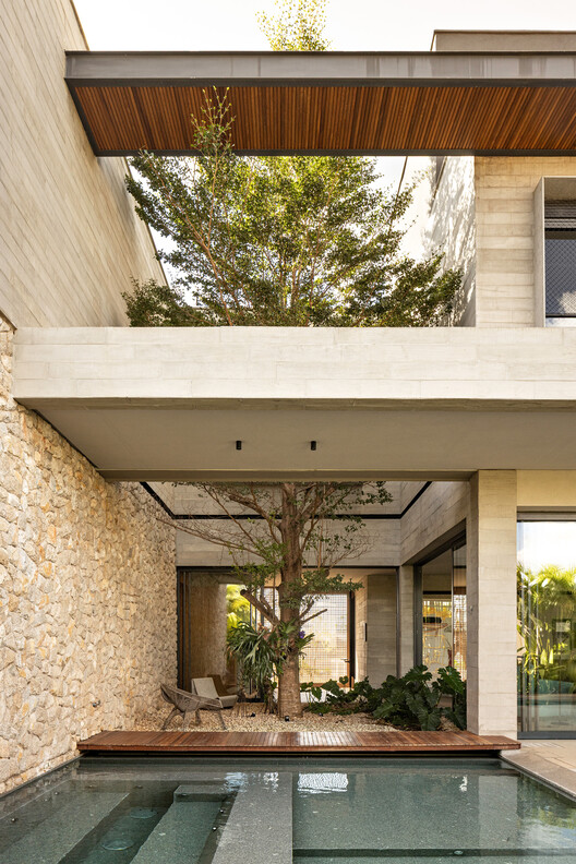 Casa AH! / Bittar Arquitetura Casa AH! / Bittar Arquitetura - Imagem 17 de 30