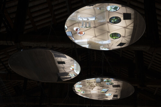 The Singapore Pavilion at the Venice Architecture Biennale Reimagines the City-State as a Dining Table The Singapore Pavilion at the Venice Architecture Biennale Reimagines the City-State as a Dining Table - Image 16 of 25