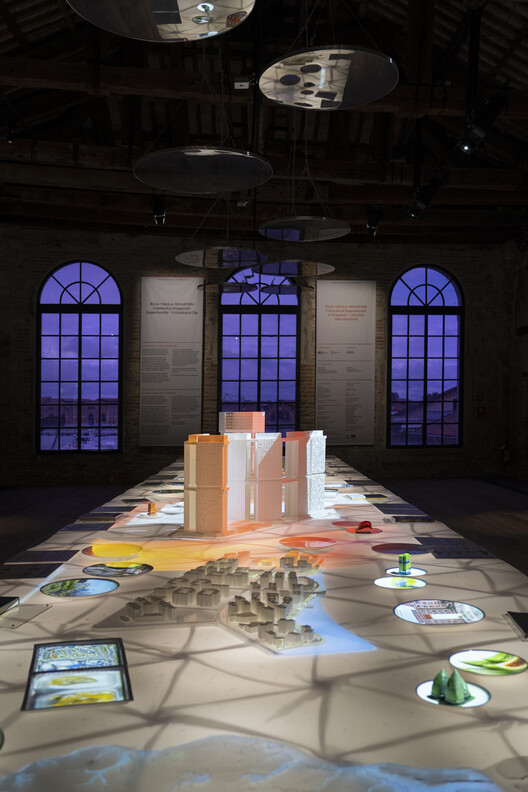 The Singapore Pavilion at the Venice Architecture Biennale Reimagines the City-State as a Dining Table The Singapore Pavilion at the Venice Architecture Biennale Reimagines the City-State as a Dining Table - Image 5 of 25