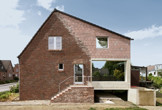 Material Memory: What We Lose When We Demolish Buildings - Image 6 of 12