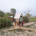 Khudi Bari: Architecture for Climate Displacement - Imagen 1 de 4