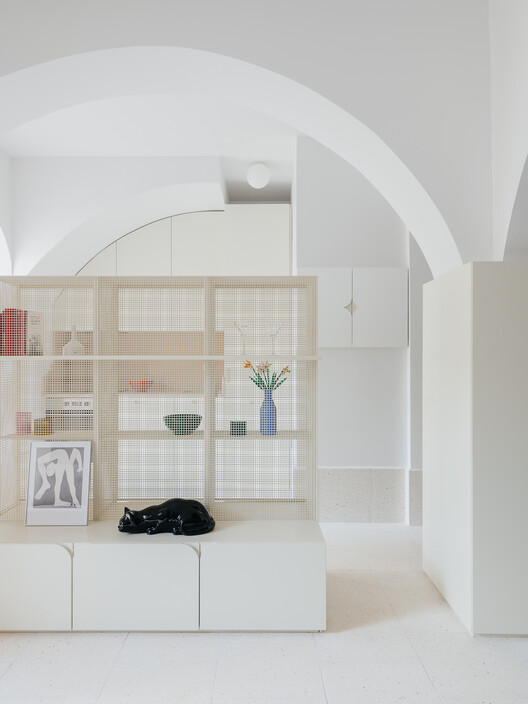 Apartamento en Barão Sabrosa / Aurora Arquitectos - Fotografía interior, Estanterías