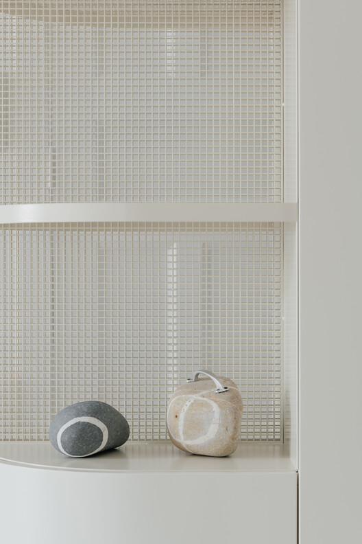 Apartamento en Barão Sabrosa / Aurora Arquitectos - Imagen 16 de 32