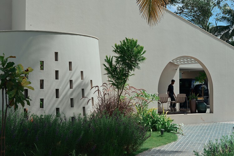 Casa do Vale / SOHO Architects - Fotografia de Exterior, Jardim, Concreto, Aido