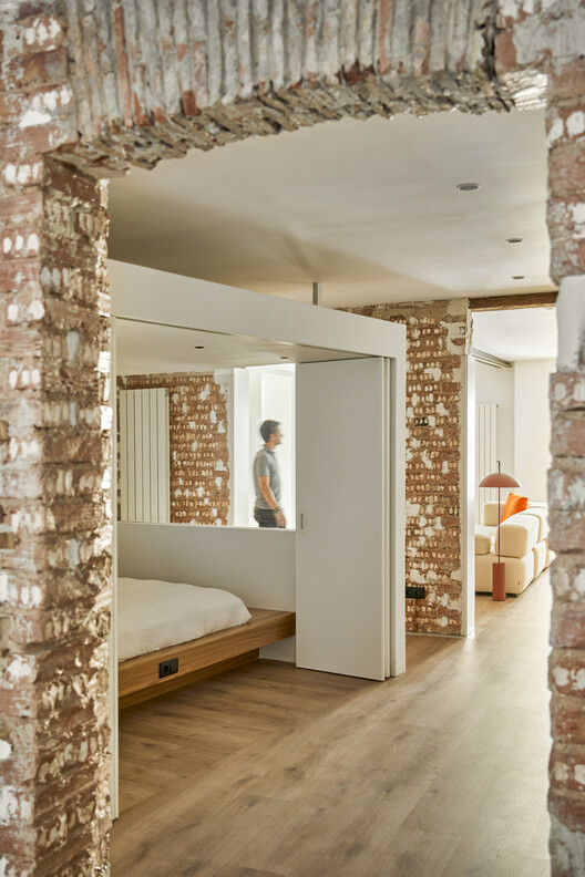 Apartamento Fernando / Estudio Bher Arquitectos - Fotografía de interiores, dormitorio, madera, ladrillo