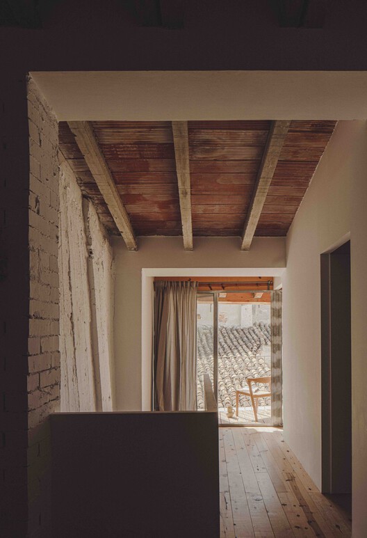 Casa Británica / Estudio Belen Ilarri - Imagen 3 de 18