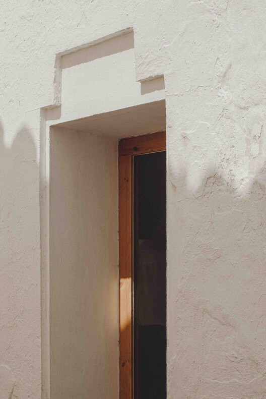 Casa de los Ingleses / Belen Ilarri Studio - Imagen 16 de 18