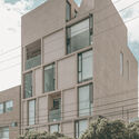 Edificio Residencial Hom/Taller de Arquitectura Dos Aguas - Fotografía Exterior