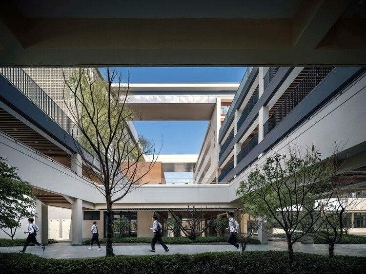 杭州市临平实验中学 / 一方建筑 - 建筑图