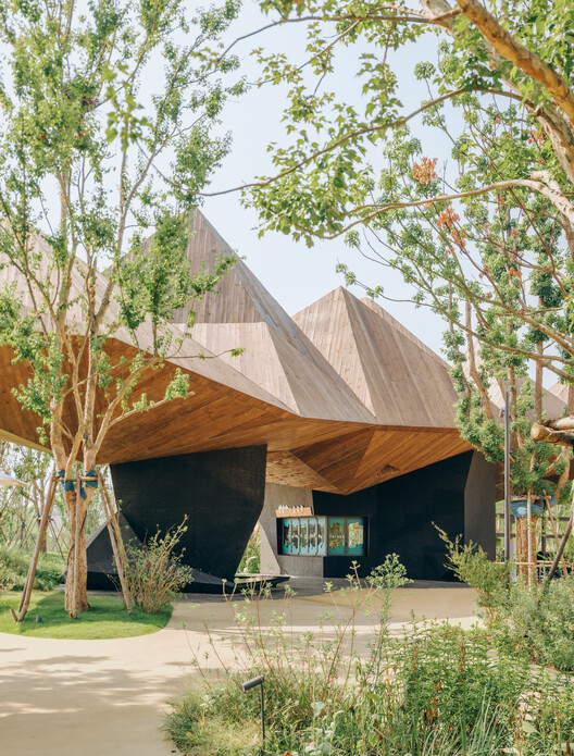 Restaurante de lujo en la isla/DL Atelier - Fotografía de ubicación