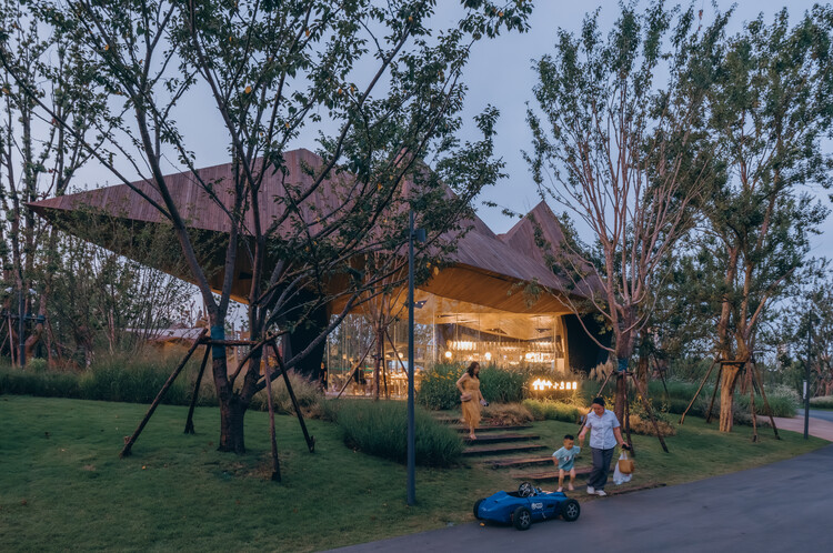 Restaurante de lujo en la isla/DL Atelier - Fotografía de ubicación