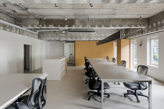DA OSAKA Branch Tokyo / Reiichi Ikeda Design - Interior Photography, Kitchen, Chair, Table