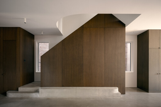 Rathnelly House / Studio VAARO