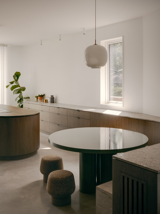 Rathnelly House / Studio VAARO - Interior Photography, Kitchen, Wood, Lighting, Chair
