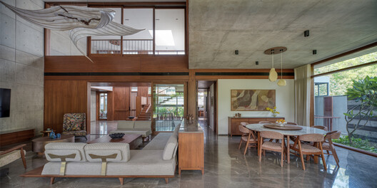 The House of Parallel Walls / PVDRS The House of Parallel Walls / PVDRS - Image 13 of 29