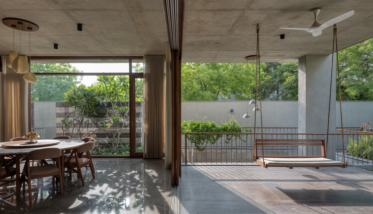 Casa das Paredes Paralelas / PVDRS - Fotografia de Interiores, Concreto
