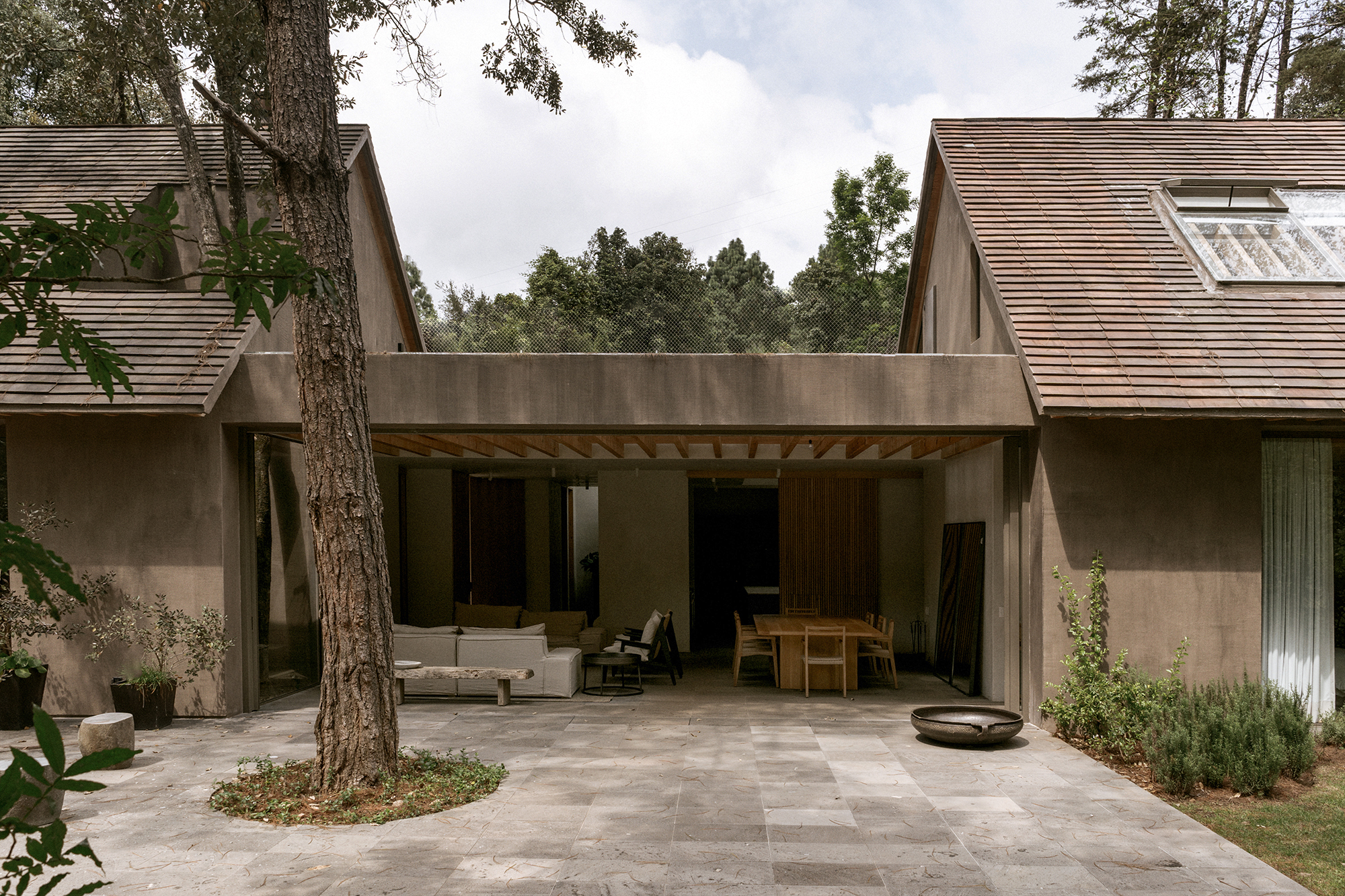 Ananda House / PPAA