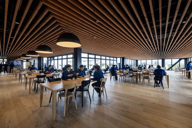 株式会社瑞穂化学总部 / KEY OPERATION INC. / ARCHITECTS - 室内图, 餐厅