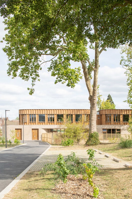 Hélène Carrère d'Encausse 校园综合体 / archi5 + bureau faceB - 6 的图像 14