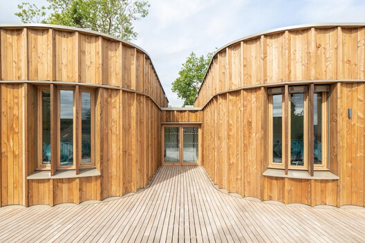 Hélène Carrère d'Encausse 校园综合体 / archi5 + bureau faceB - 建筑图, 木头