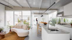 Casa Yano / Peninsula Arquitetura