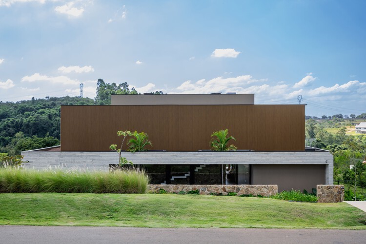 Casa Sucupira / Rodrigo Vilas Boas Arquitetos - fotografía exterior, hormigón