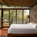 A Lodge in Pigüe / Mestizo Estudio Arquitectura - Interior Photography, Lodging, Bedroom, Beam, Bed, Chair