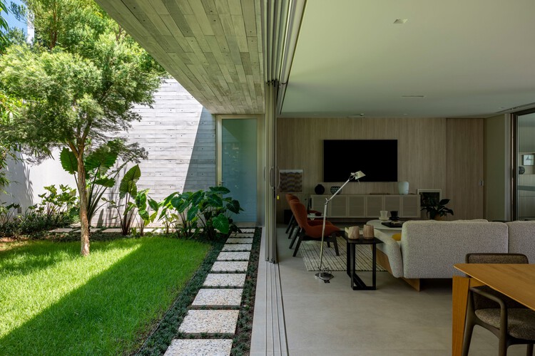 Casa TOT / Celso Laetano Arquitetura - Fotografia de Interiores, Aido, Pátio