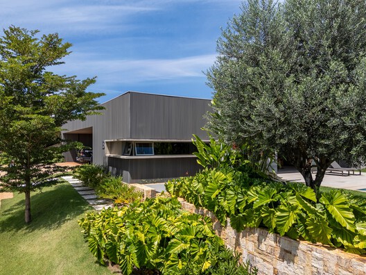 Casa TOT / Celso Laetano Arquitetura - Fotografia de Exterior, Jardim
