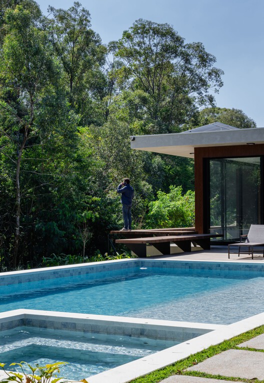 Casa Vila Real Itu / Alexandre Chaguri Arquitetura - fotografía exterior, jardín