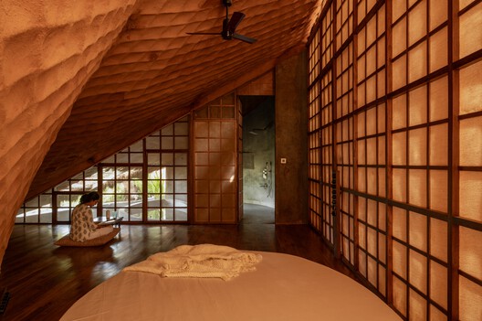 桥屋 / Wallmakers - 室内图, 卧室, 木头, 灯