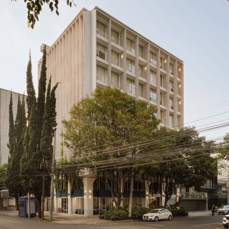 Casa Edgar Allan Poe / De Rungs Arquitectos + Firmaa - Fotografía Exterior, Alzados