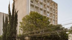 Residencias Edgar Allan Poe / De Rungs Arquitectos + Firmaa