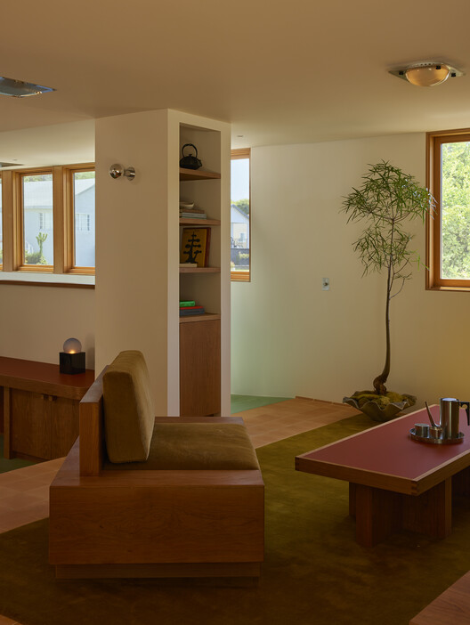 Day Job Office / 22RE - Image 10 of 24