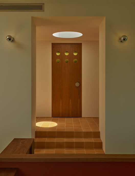 Day Job Office / 22RE - Image 12 of 24